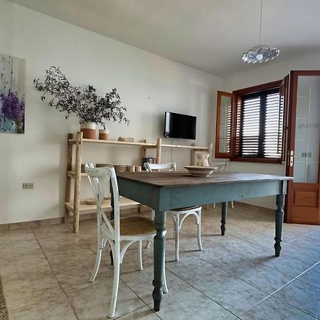 Marina Di Andrano - Alisso, Casa Vista Mare Con Parcheggio Privato E Wifi Villa Bagian luar foto