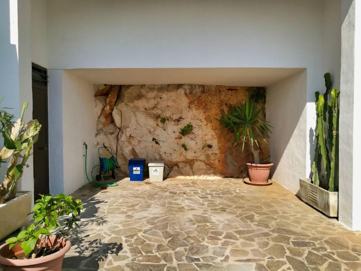 Marina Di Andrano - Alisso, Casa Vista Mare Con Parcheggio Privato E Wifi Villa Bagian luar foto
