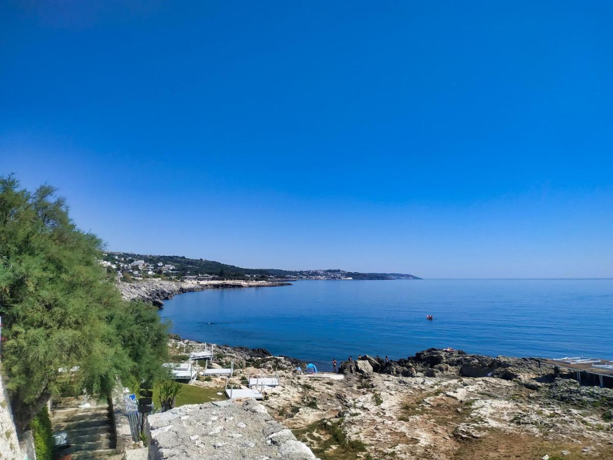 Marina Di Andrano - Alisso, Casa Vista Mare Con Parcheggio Privato E Wifi Villa Bagian luar foto